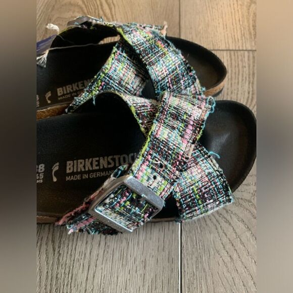 Birkenstock woman’s vegan plaided sandals NWT very beautiful - Picture 5 of 7